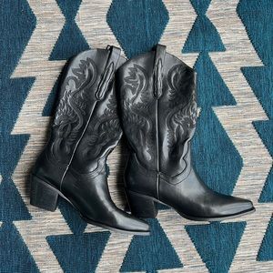 Black Cowboy Boots